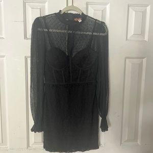 Vintage lace mini black dress